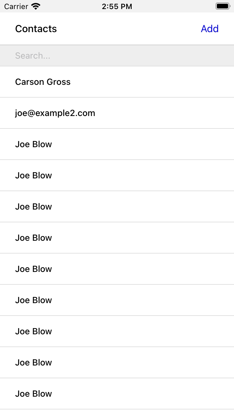 Список контактов с именами и строкой поиска вверху.
